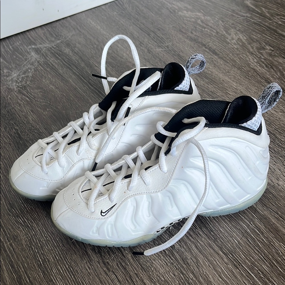 Nike Foamposites sneakers